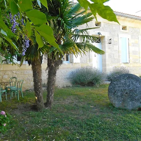 Sous Les Marronniers 3* Petit-Palais-et-Cornemps